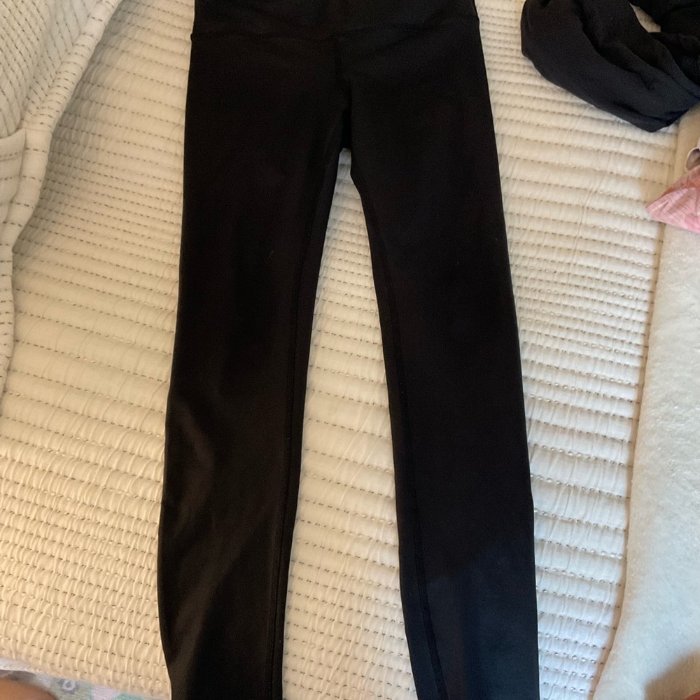 Black Alo Leggings